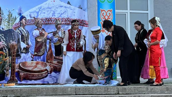 Өмір жолың ақ, түзу болсын, Санжар балапан!