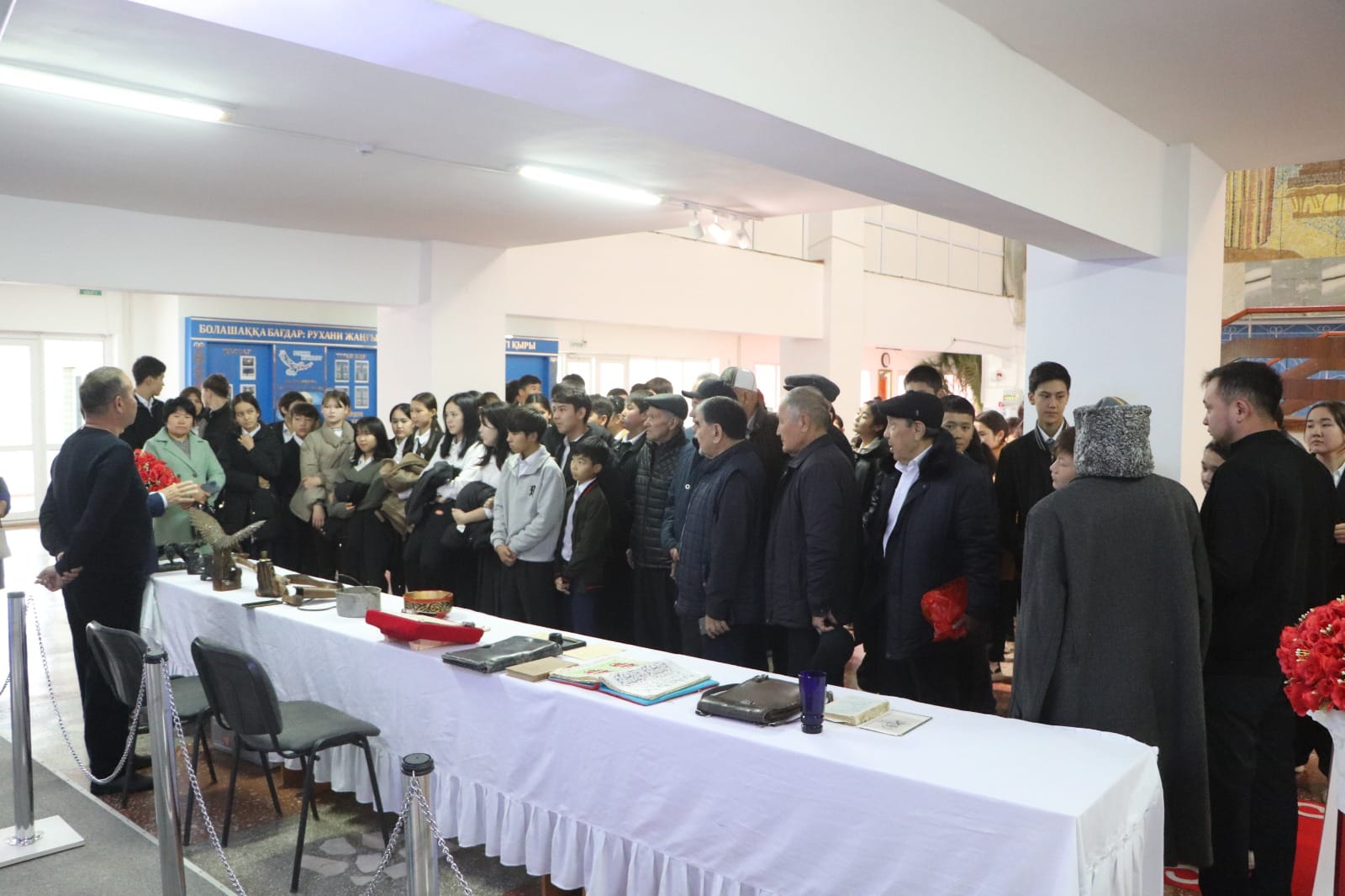 САРЫСУДА ХАС БАТЫРДЫҢ КӨРМЕСІ  ӨТТІ