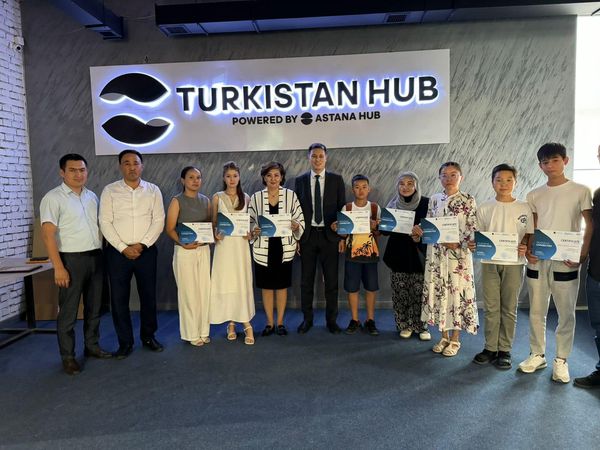 ТҮРКІСТАН: TELEGRAM-НЫҢ ШЕКСІЗ МҮМКІНДІКТЕРІ ТУРАЛЫ WORKSHOP ӨТТІ