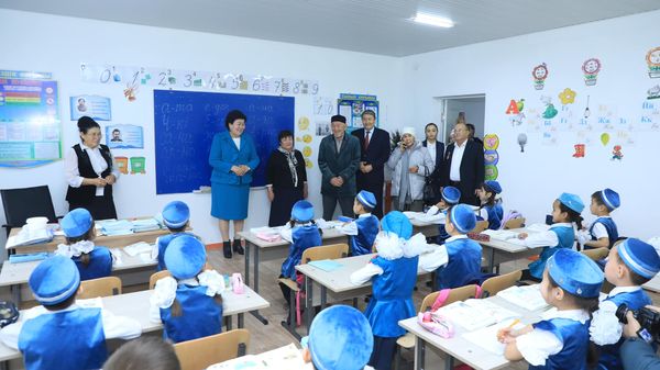 АРЫСТА 120 ОРЫНДЫҚ БАСТАУЫШ МЕКТЕПТІҢ ЛЕНТАСЫ ҚИЫЛДЫ