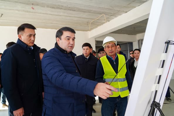 ТҮРКІСТАН: «ЖАЙЛЫ МЕКТЕП» ҰЛТТЫҚ ЖОБАСЫМЕН САУРАНДА ЖАҢА МЕКТЕП САЛЫНЫП ЖАТЫР