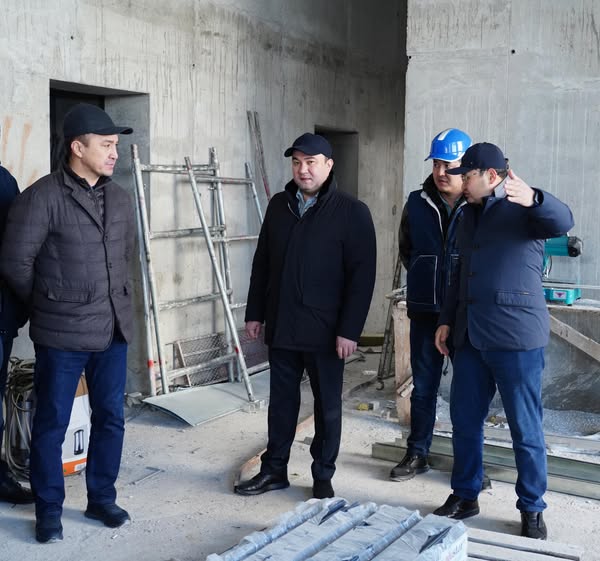 ТҮРКІСТАНДА ҚАЗАҚ-КОРЕЙ БІРЛЕСКЕН УНИВЕРСИТЕТІ ҒИМАРАТЫНЫҢ ҚҰРЫЛЫСЫ ЖАЛҒАСЫП ЖАТЫР