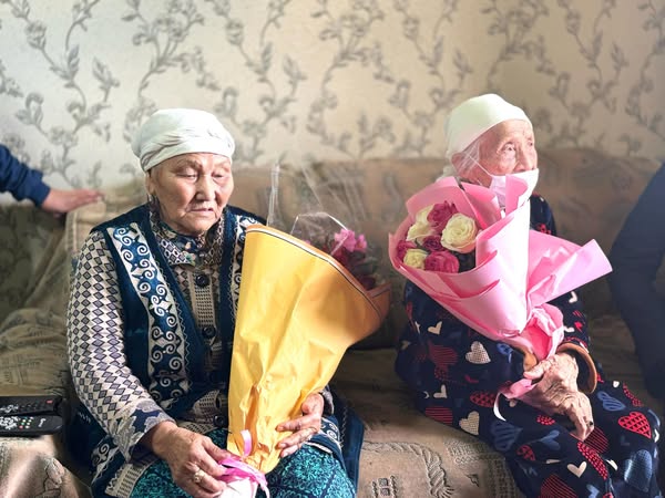 103 ЖАСТАҒЫ АБЫЗ АНАҒА ҚҰРМЕТ КӨРСЕТІЛДІ