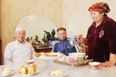 ҚЫСЫРАҚТЫҢ ҚЫМЫЗЫ немесе Нұрдос пен Ләйлінің қымыз-ай!..