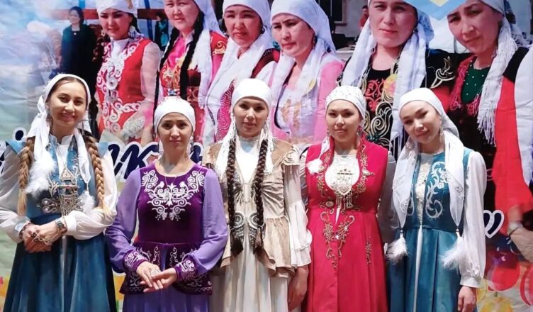«Келіні жақсының – керегесі алтын »