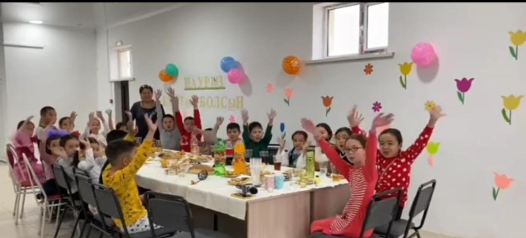 «Smart Bala» білім беру орталығында...