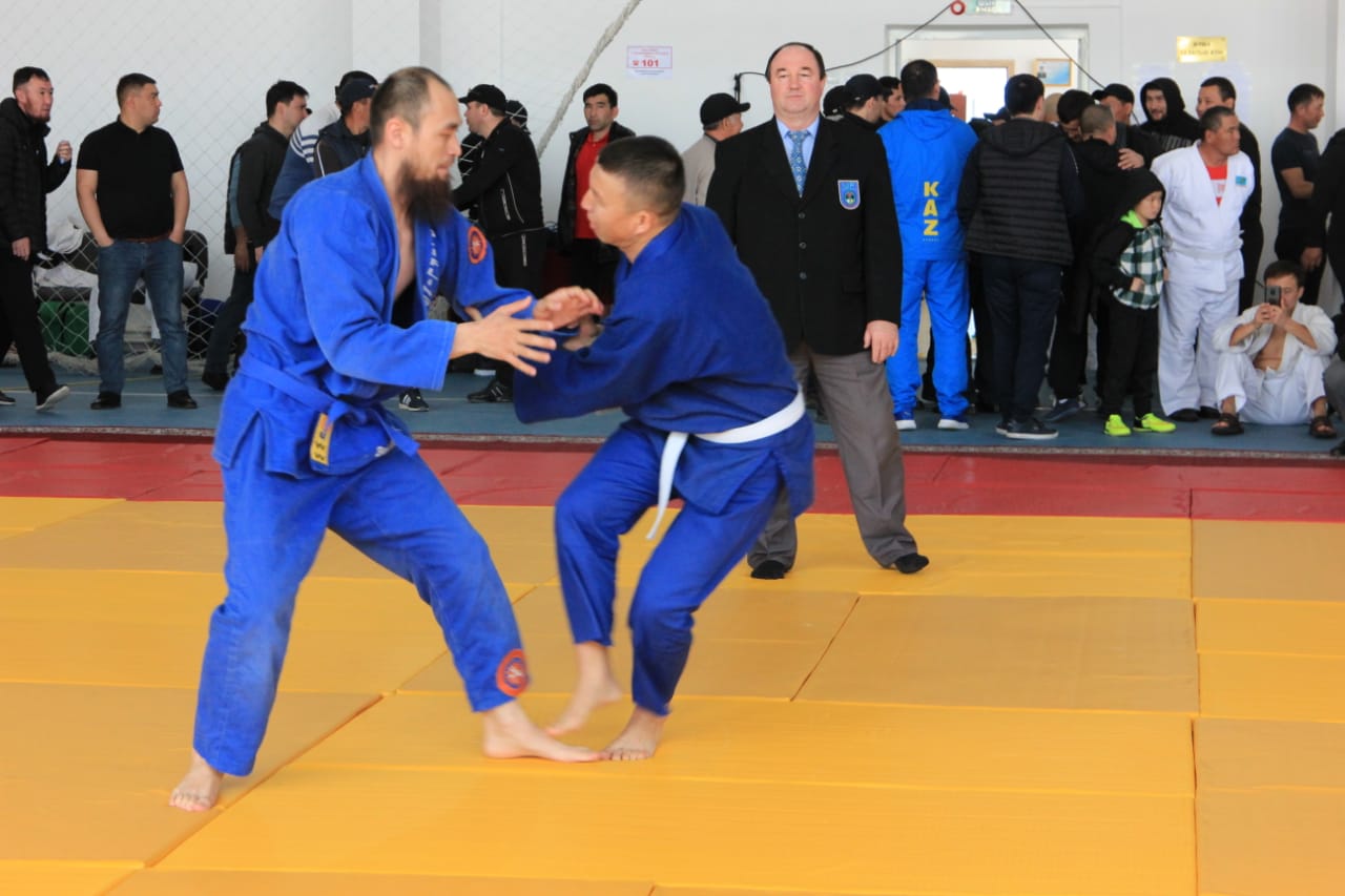 Алғаш рет өткізілген чемпионатқа 200 спортшы жиналды