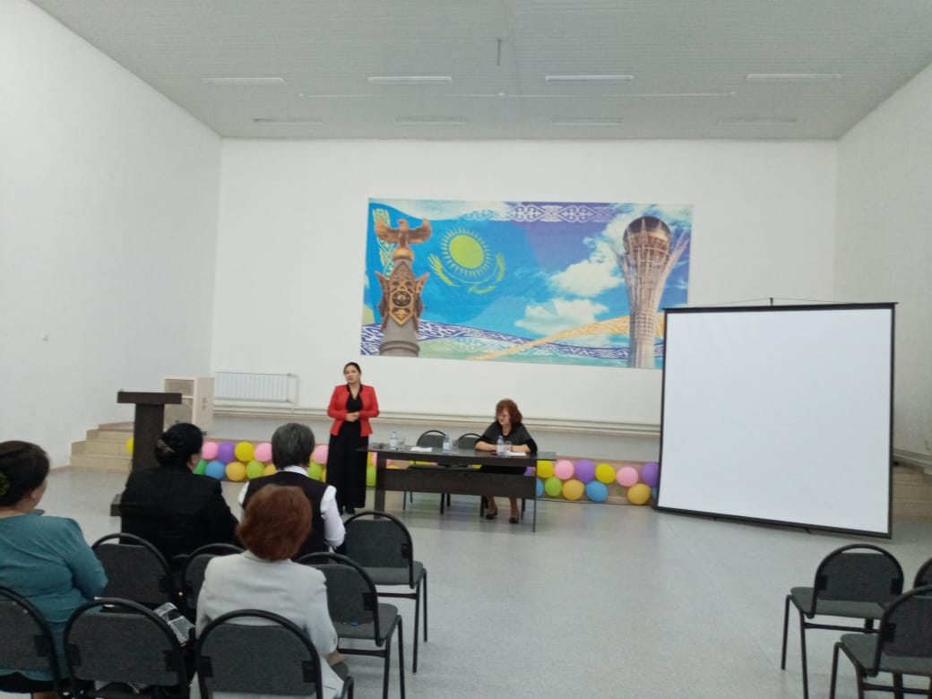 Маңызды мемлекеттік құжатты түсіндіру сәттерінен