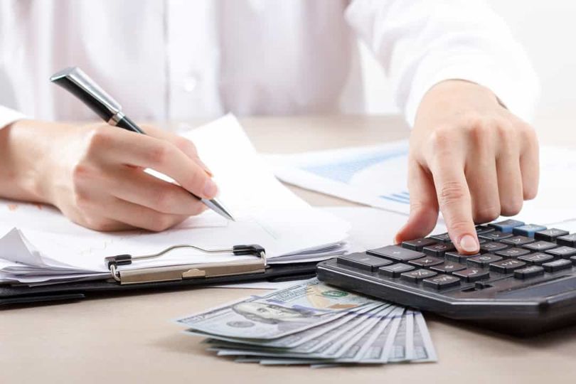 ЖАМБЫЛДА ЖЫЛ БАСЫНАН МЕМЛЕКЕТТІК КІРІСТЕР САЛАСЫНДА 200 МЫҢҒА ЖУЫҚ ҚЫЗМЕТ КӨРСЕТІЛДІ